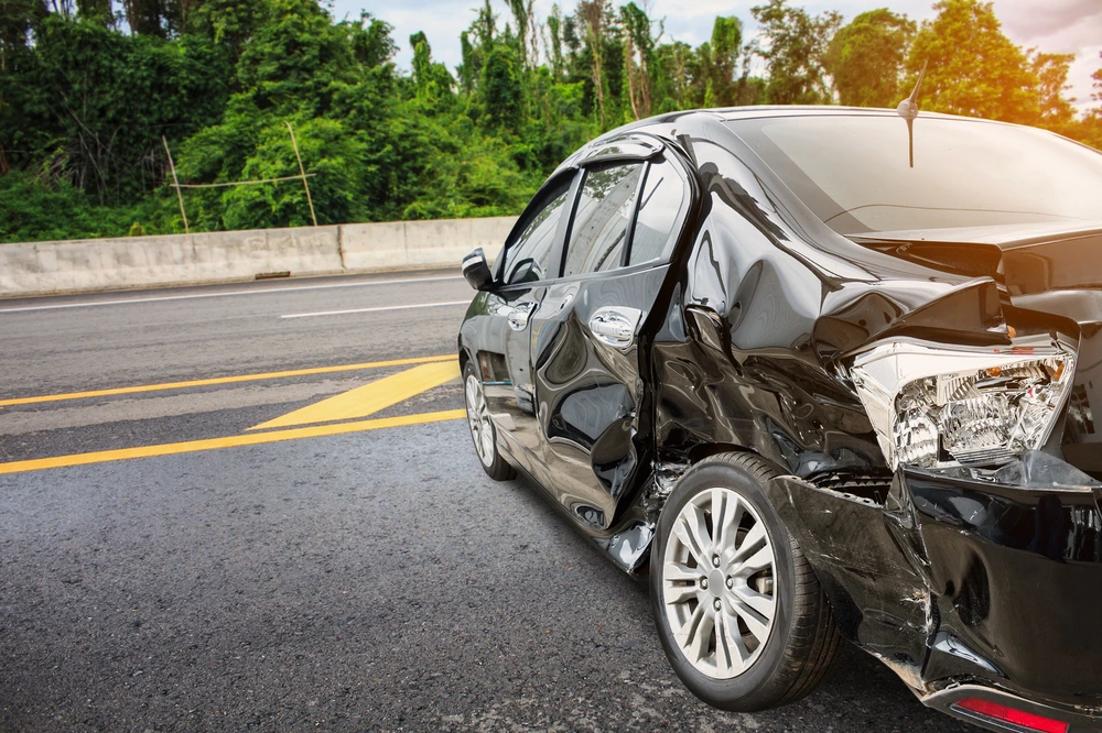 What Are the Key Benefits of Hiring a Car Wreck Attorney?